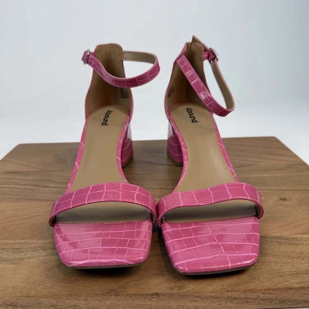 New‎ NWOB Womens Abound Finn Pink Croc Print Ankle Strap Sandals Heels Size 11 M
